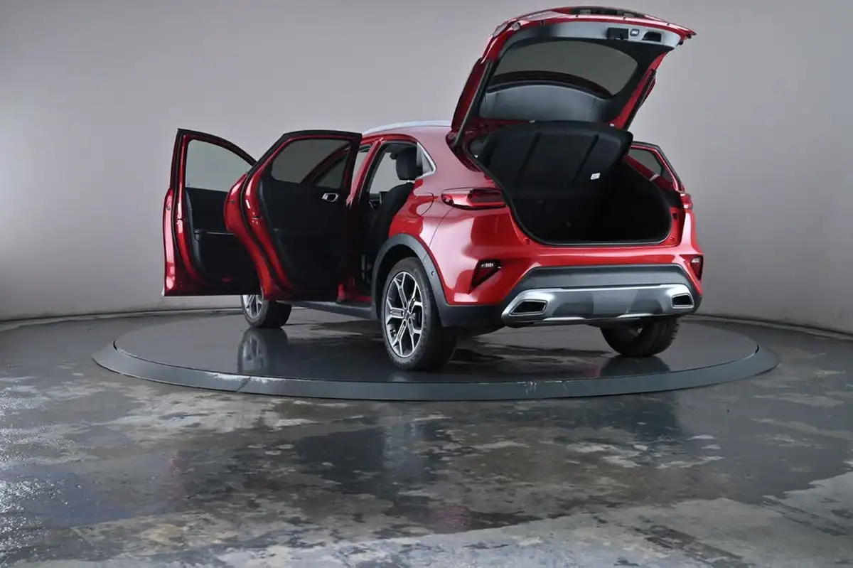 2022-kia-xceed-15-t-gdi-4-big-46