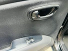 2010-hyundai-i10-12-comfort-76bhp-small-42