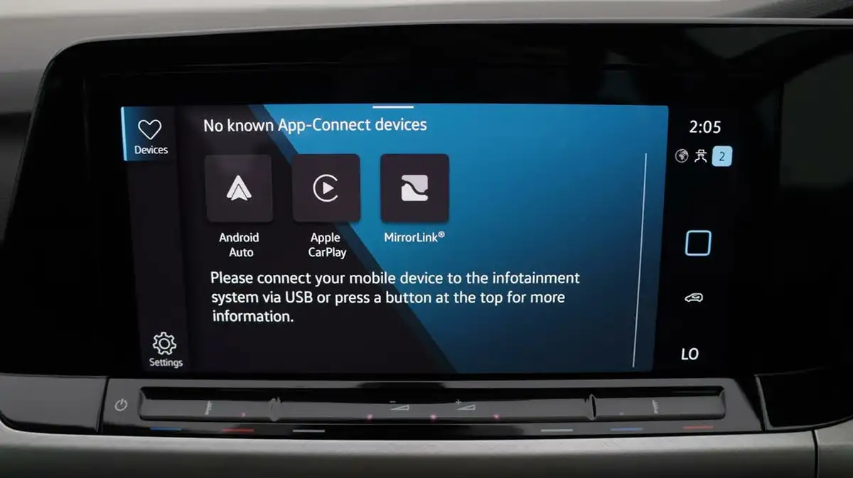 2022-volkswagen-golf-15-tsi-life-130ps-hatchback-big-25