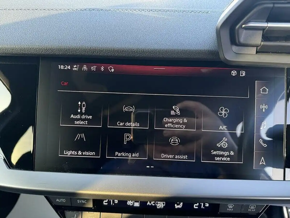 2022-audi-a3-14-40-tfsi-e-s-line-big-26