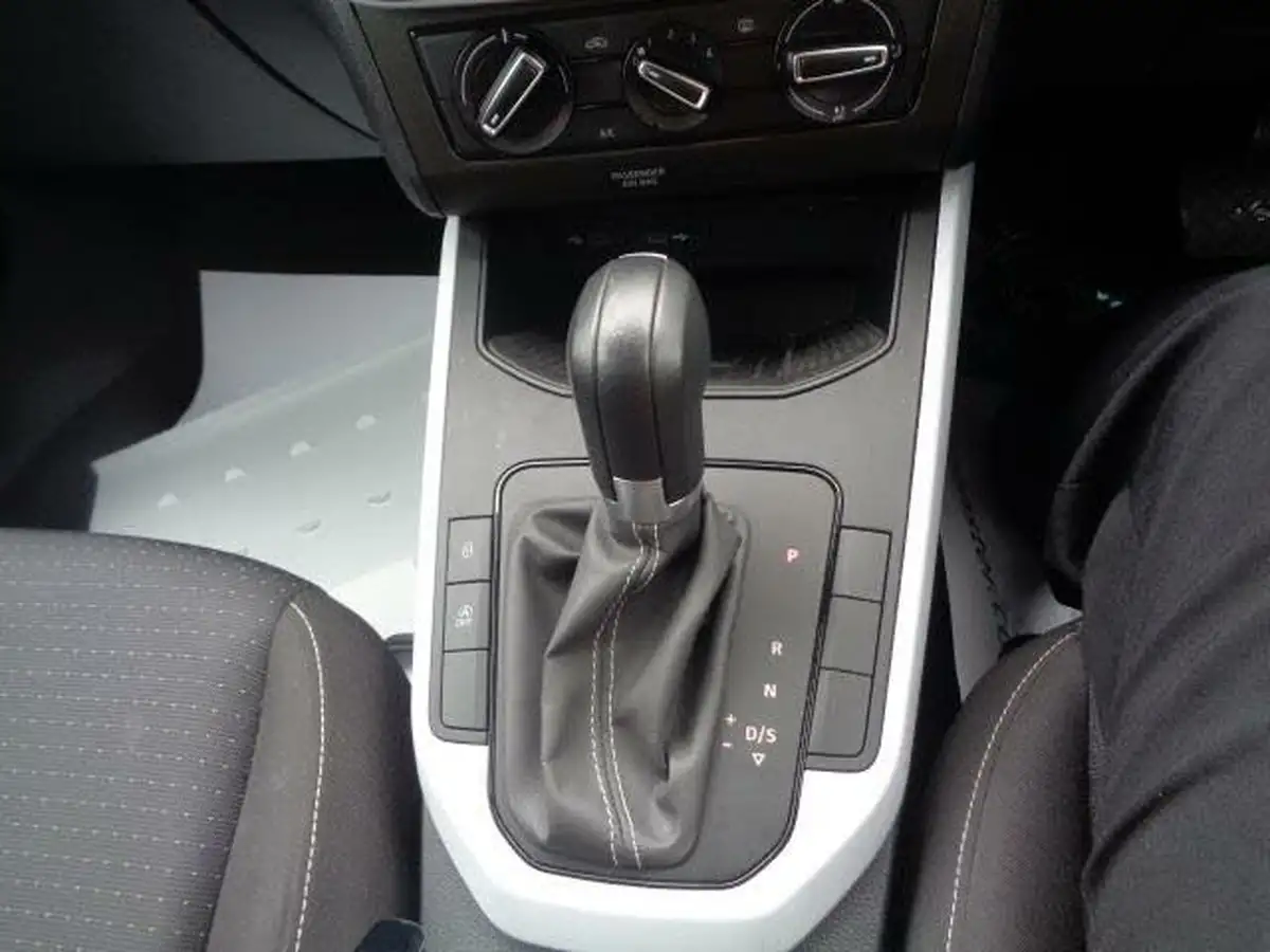2022-seat-arona-10-tsi-se-technology-big-24