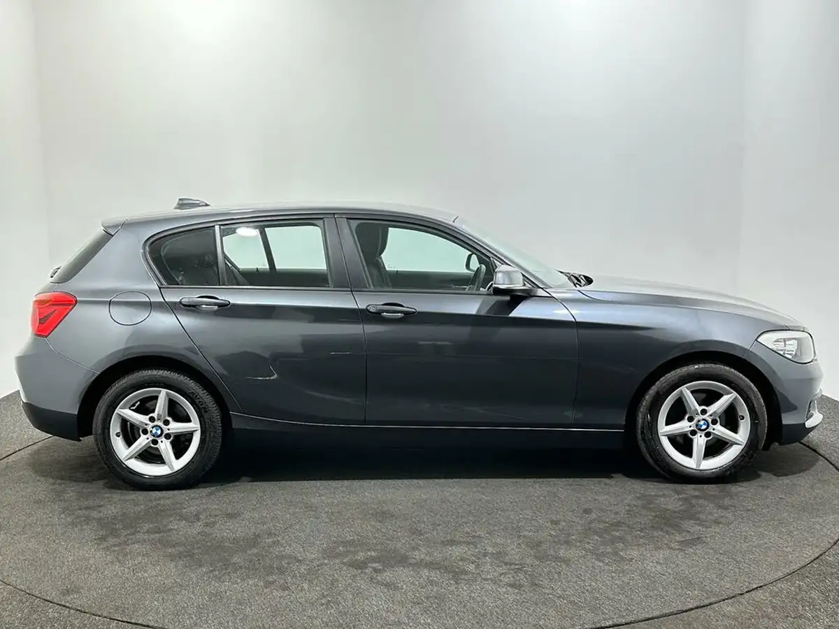 2018-bmw-1-series-20td-118d-se-5d-big-7