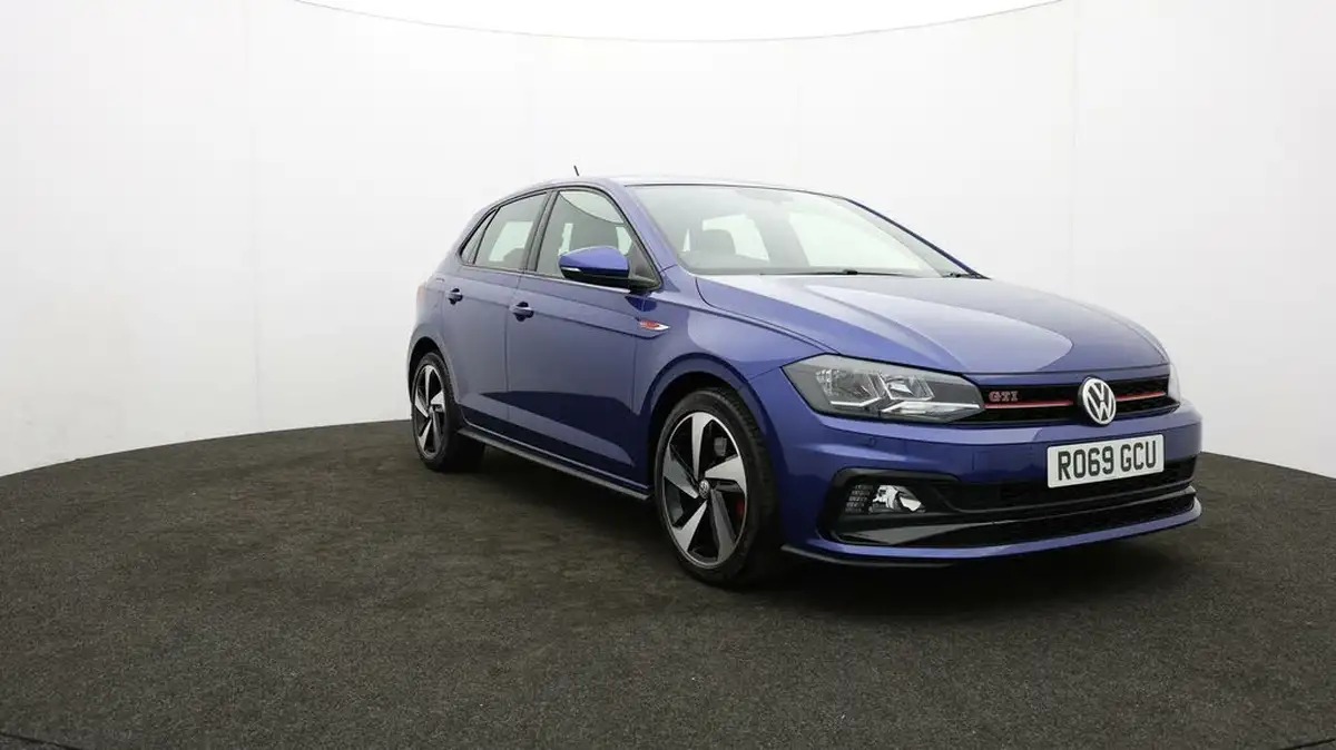 2019-volkswagen-polo-20-tsi-gti-big-40