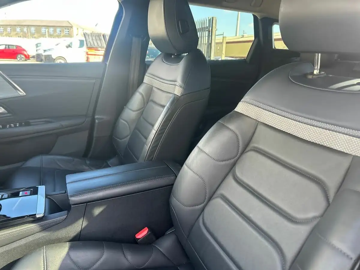 2023-citroen-c5-x-12-puretech-shine-big-21