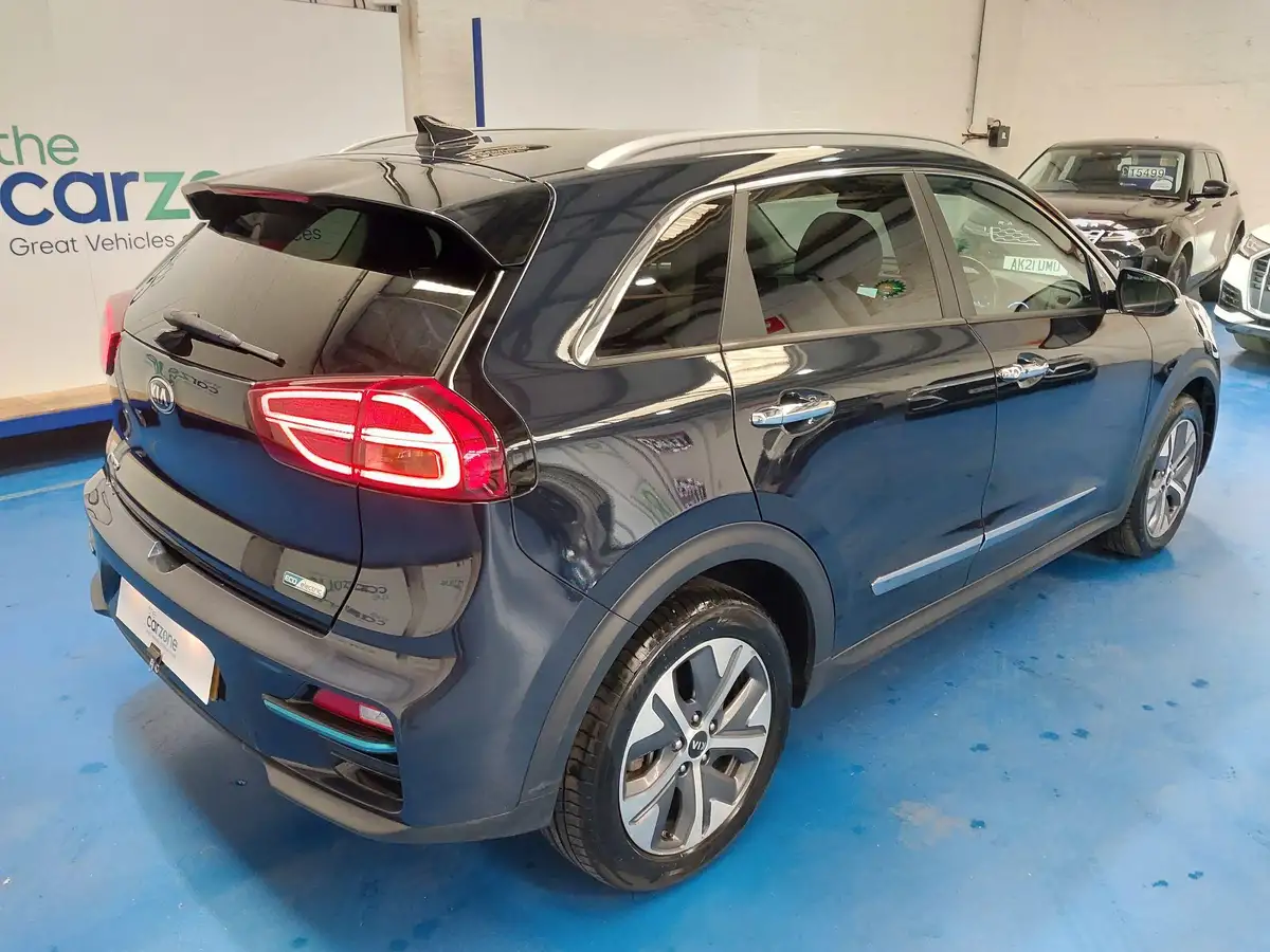 2020-kia-e-niro-ev-4-big-2