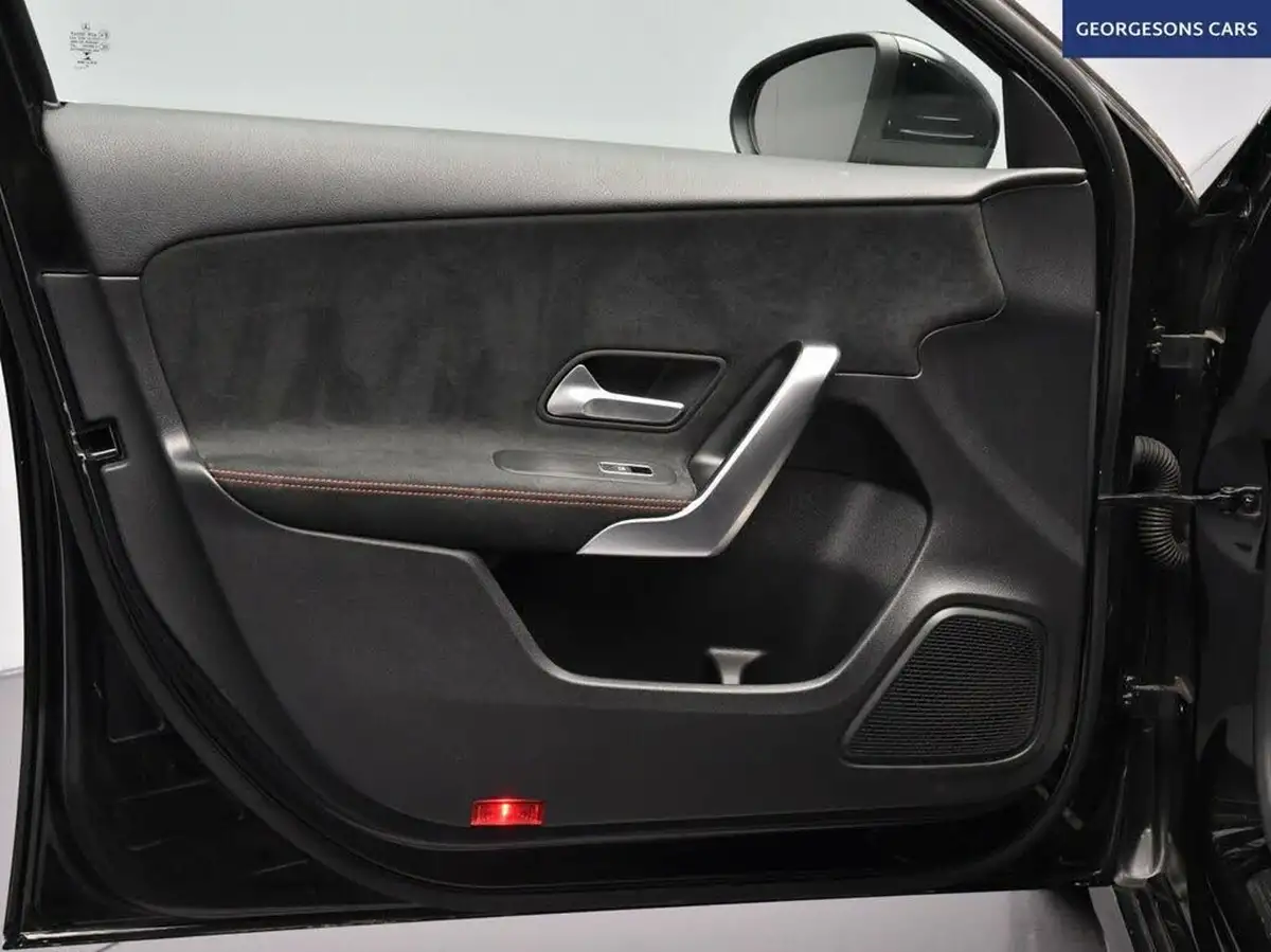 2020-mercedes-benz-a-class-13-a200-amg-line-hatchback-5d-big-26