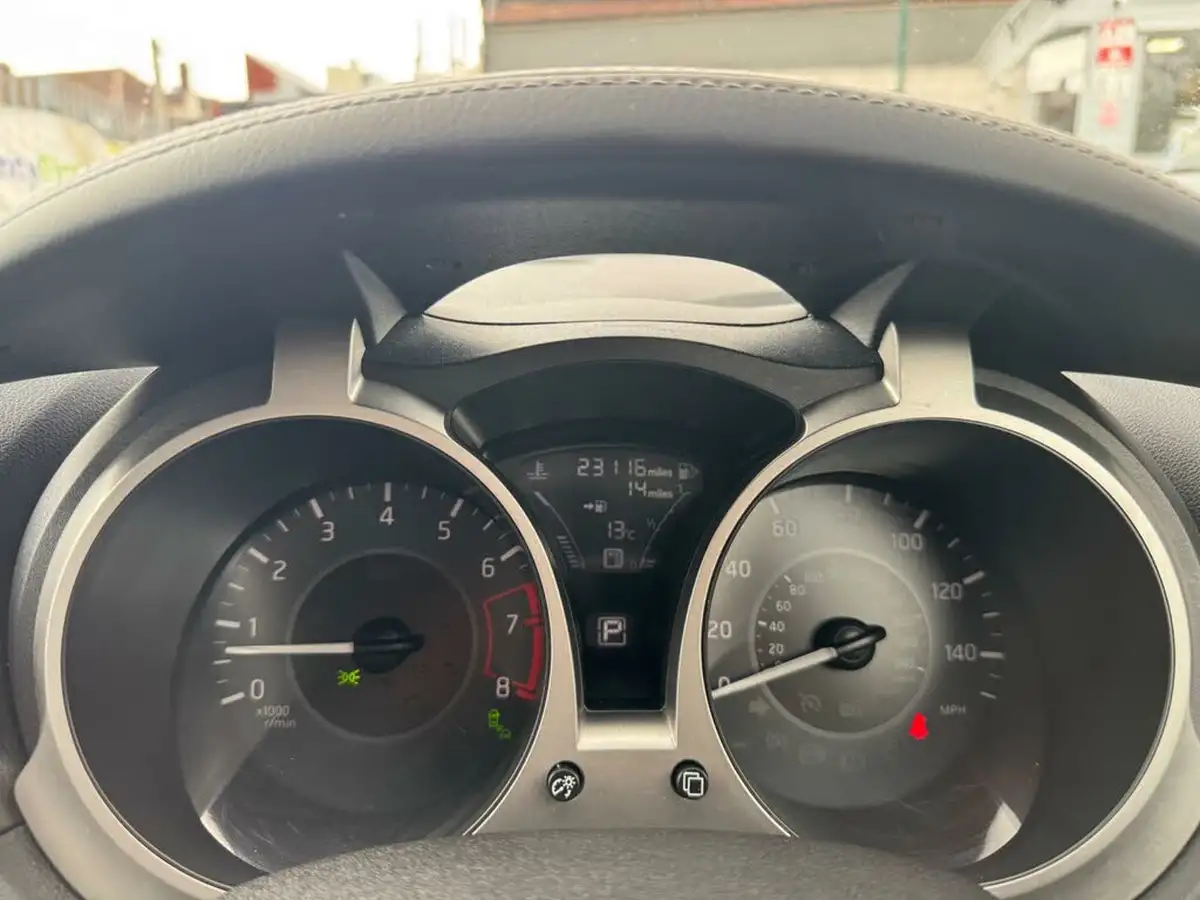 2019-nissan-juke-16-tekna-112ps-xtronic-cvt-big-40