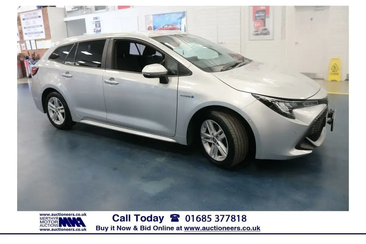 2021-toyota-corolla-18-vvt-i-icon-tech-spare-wheel-touring-sports-5d-big-0