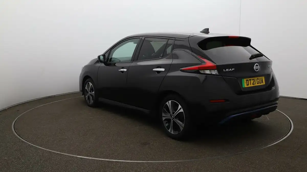 2021-nissan-leaf-e-n-connecta-big-53