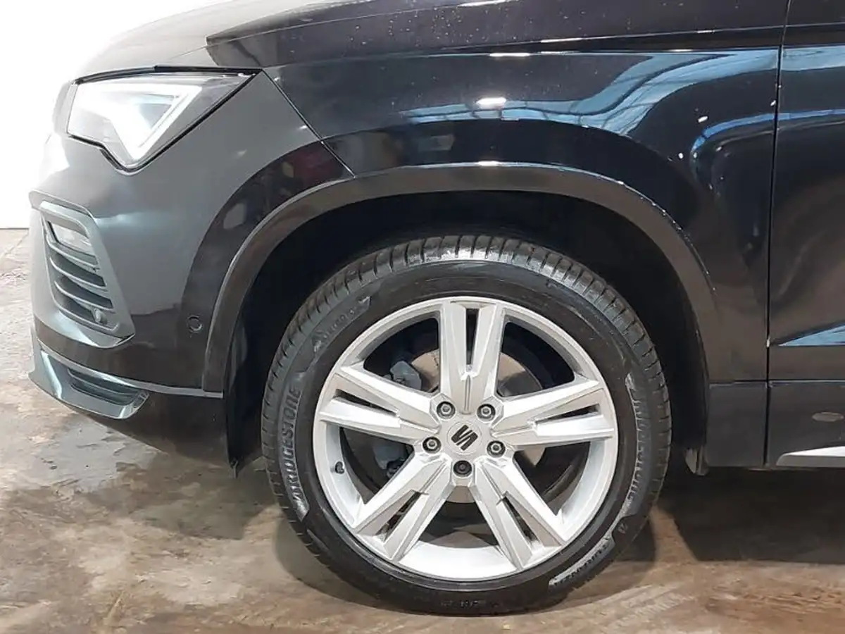 2024-seat-ateca-15-ecotsi-fr-dsg-big-12