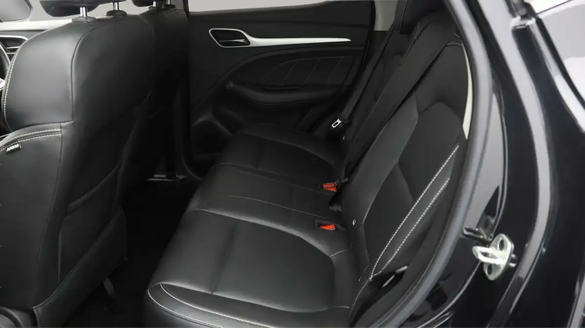 2021-mg-zs-suv-e-exclusive-ev-big-15