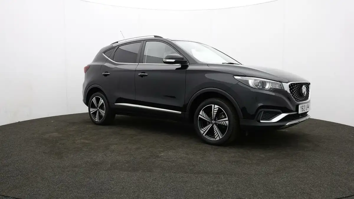 2021-mg-zs-suv-e-exclusive-ev-big-36