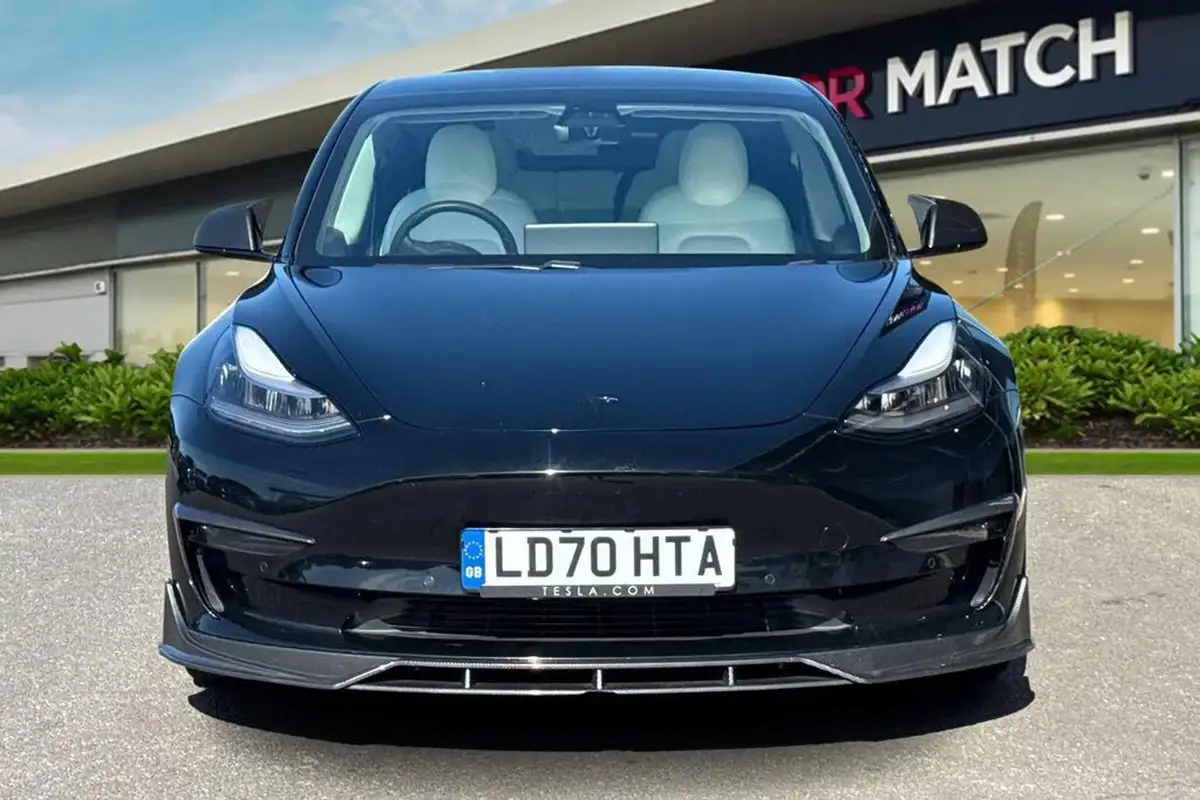 2020-tesla-model-3-e-performance-big-5