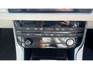 2017-jaguar-xf-20td-portfolio-180ps-saloon-4d-1999cc-auto-small-29