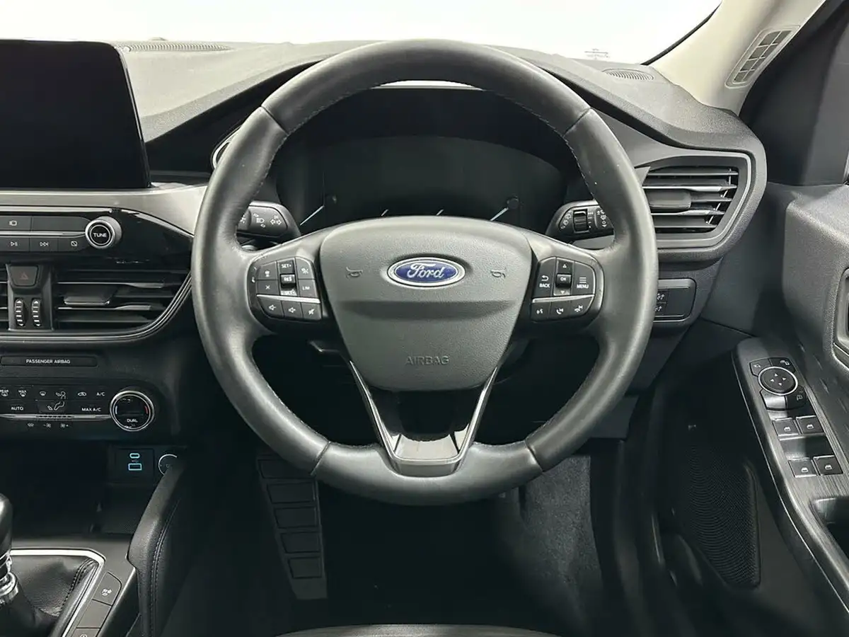 2020-ford-kuga-15-titanium-first-edition-big-10