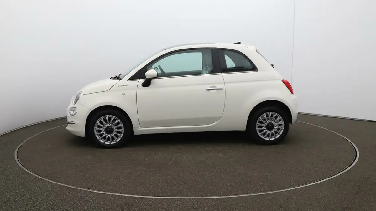2022-fiat-500-10-dolcevita-big-4