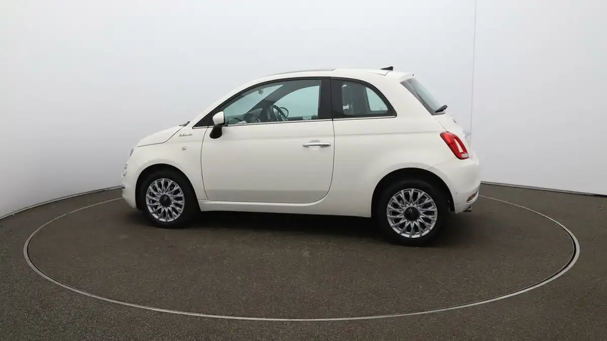 2022-fiat-500-10-dolcevita-big-49