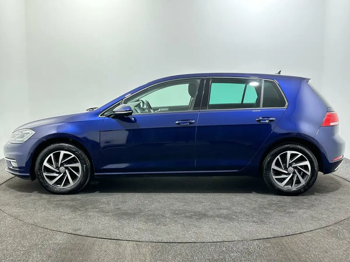 2020-volkswagen-golf-15-tsi-match-edition-150ps-hatchback-big-3