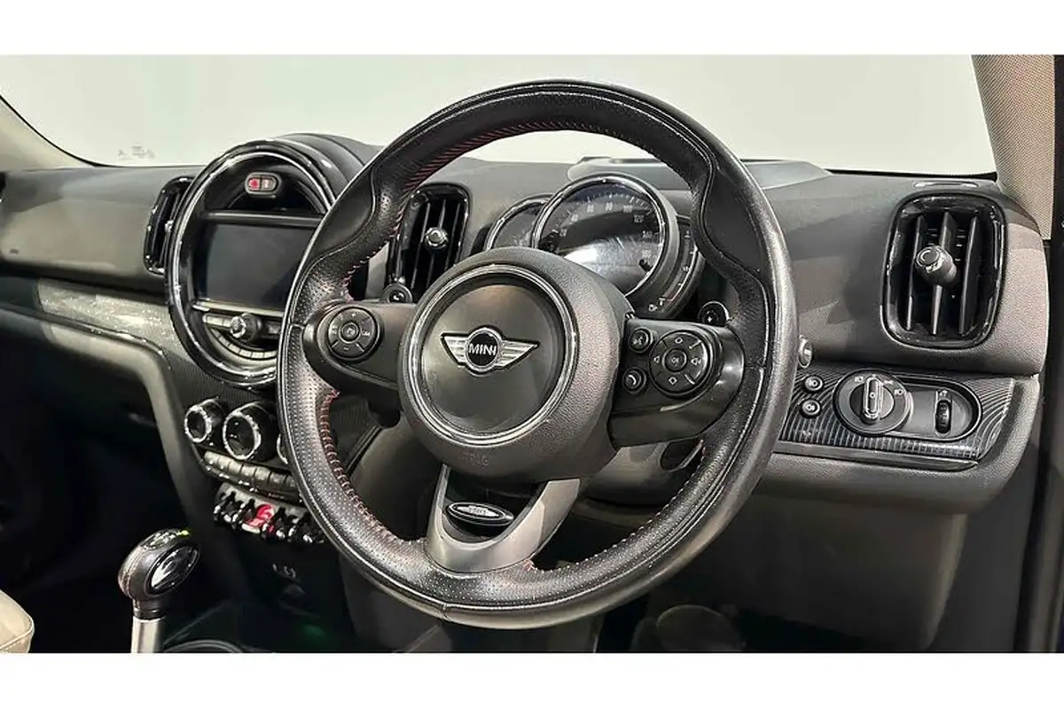 2018-mini-countryman-20-cooper-s-ss-auto-big-27