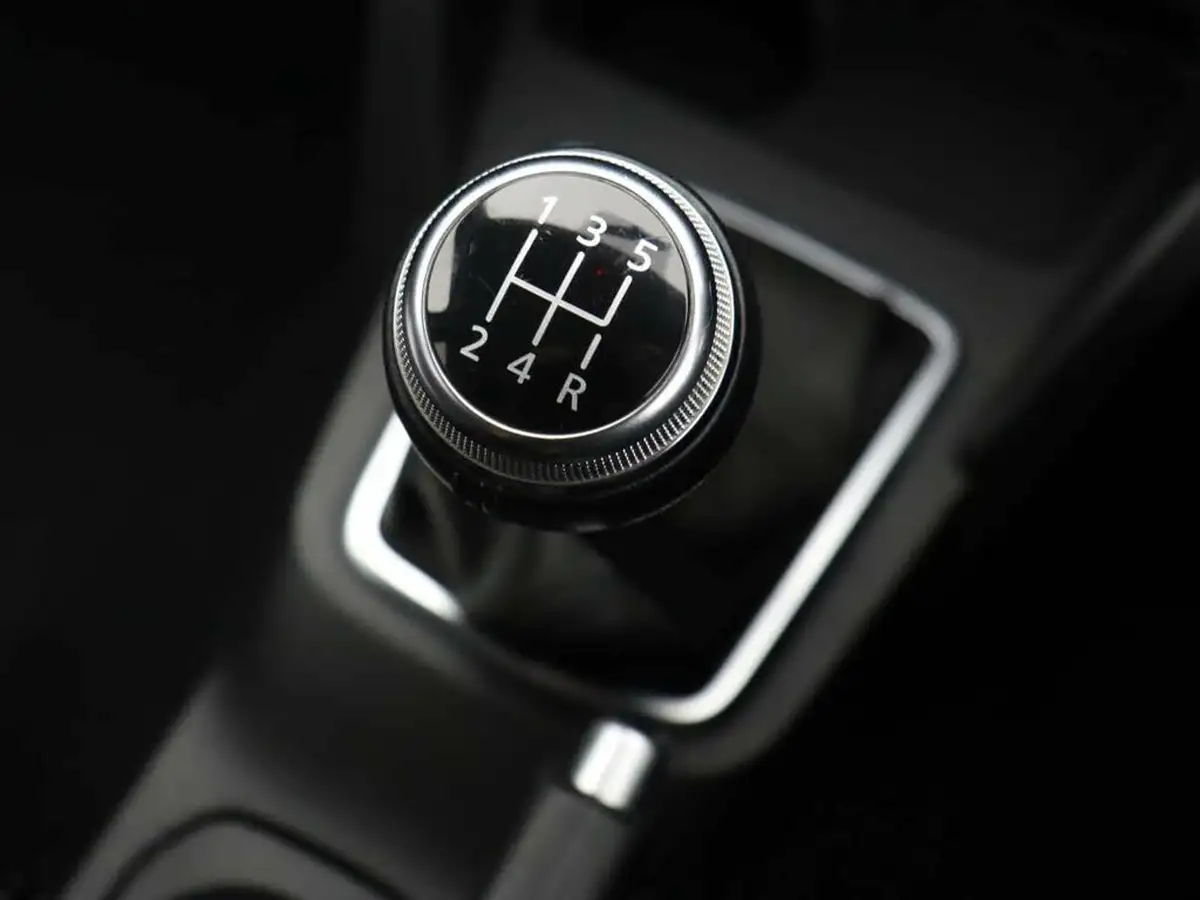 2020-dacia-duster-10-tce-comfort-100bhp-ss-big-27
