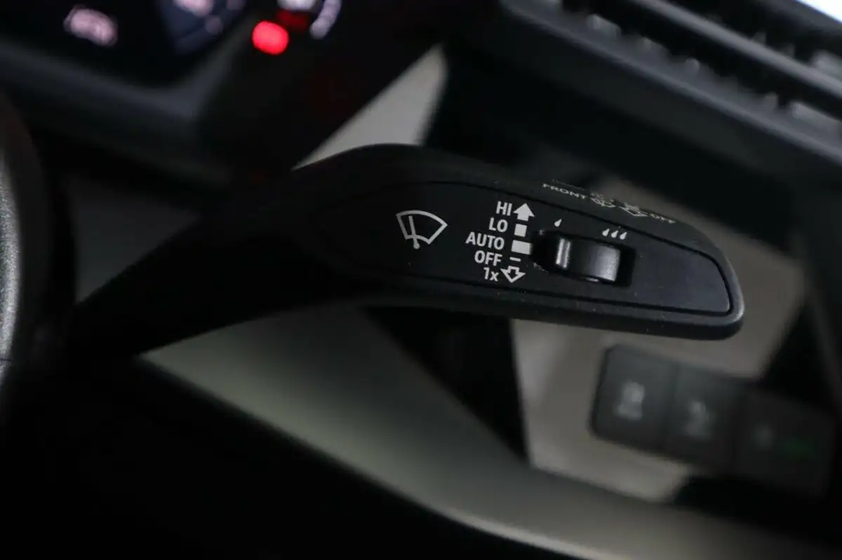 2023-audi-a3-15-35-tfsi-s-line-sportback-5d-big-15