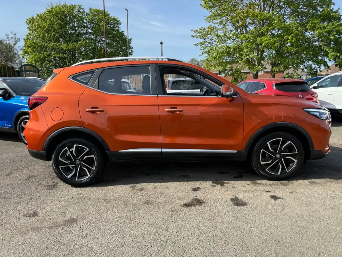 2022-mg-zs-suv-10t-gdi-exclusive-auto-big-3