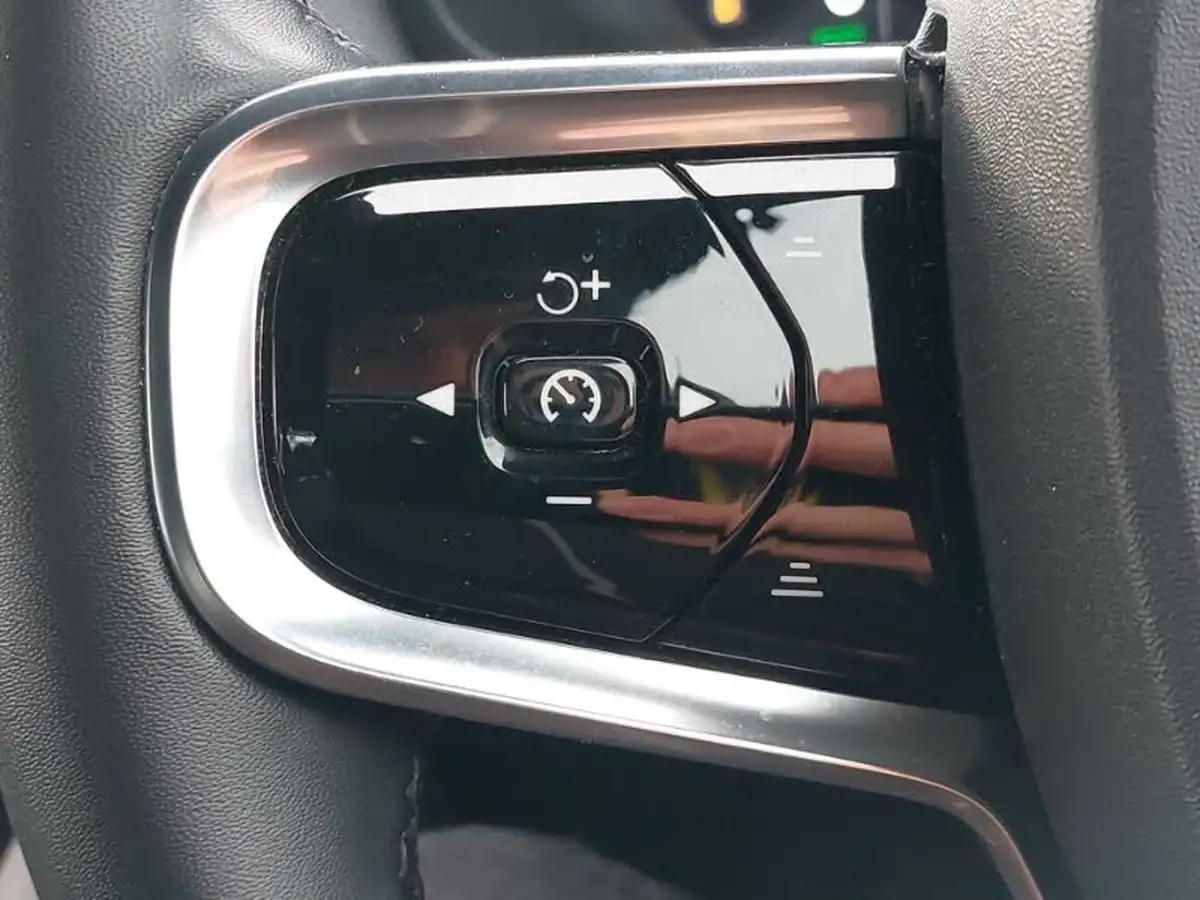 2022-polestar-polestar-2-e-ps2-165kw-standard-single-hatchback-big-12