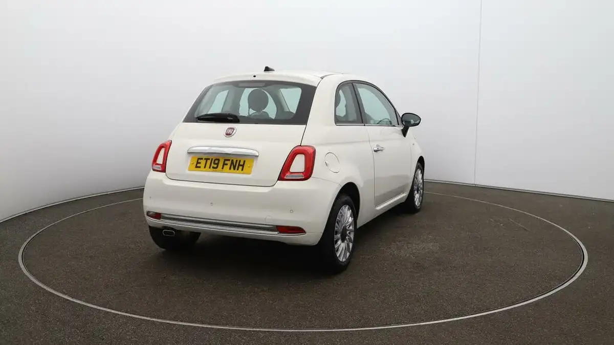 2019-fiat-500-12-lounge-ss-big-46
