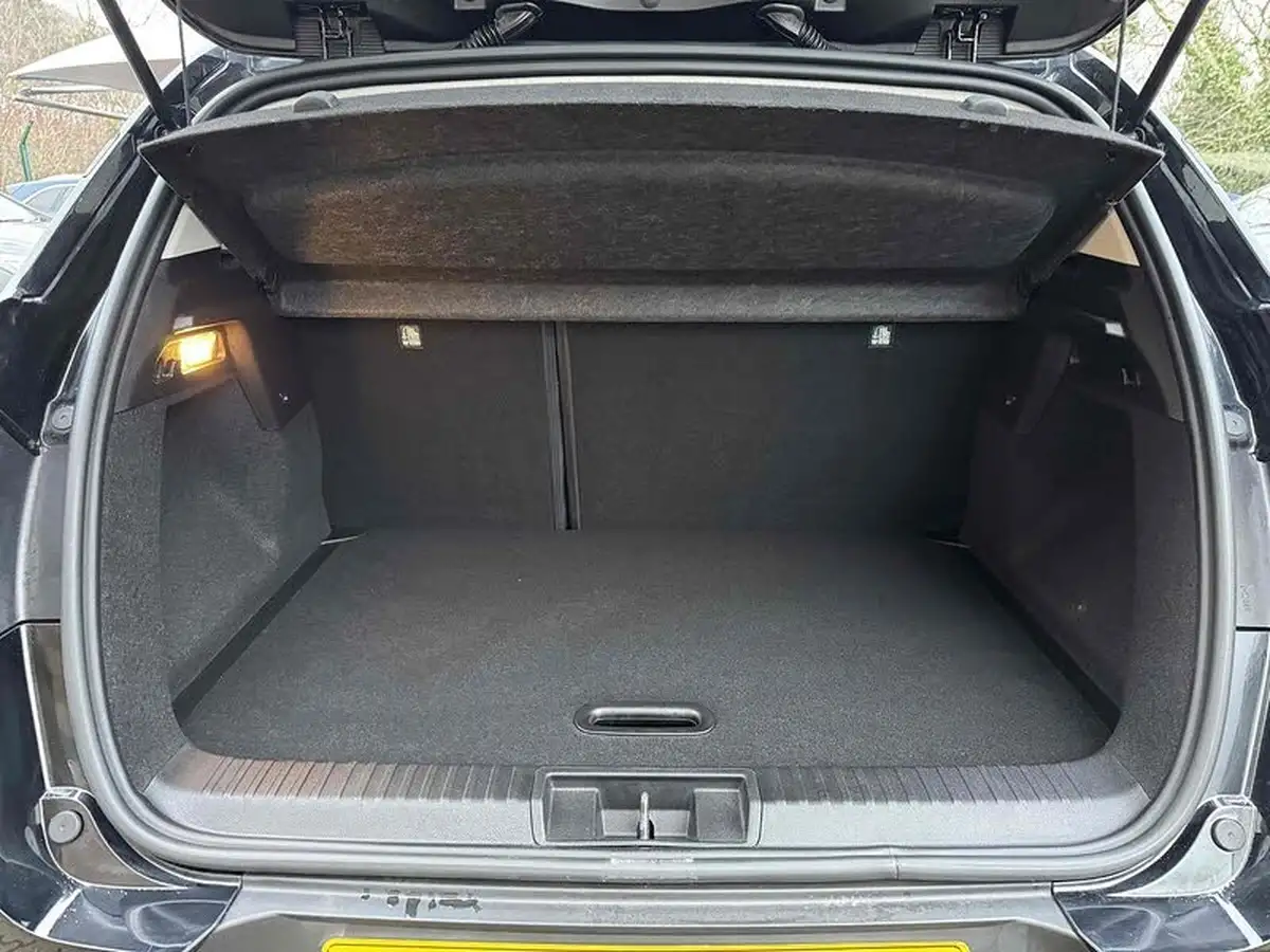 2021-renault-captur-13-tce-iconic-edition-big-28