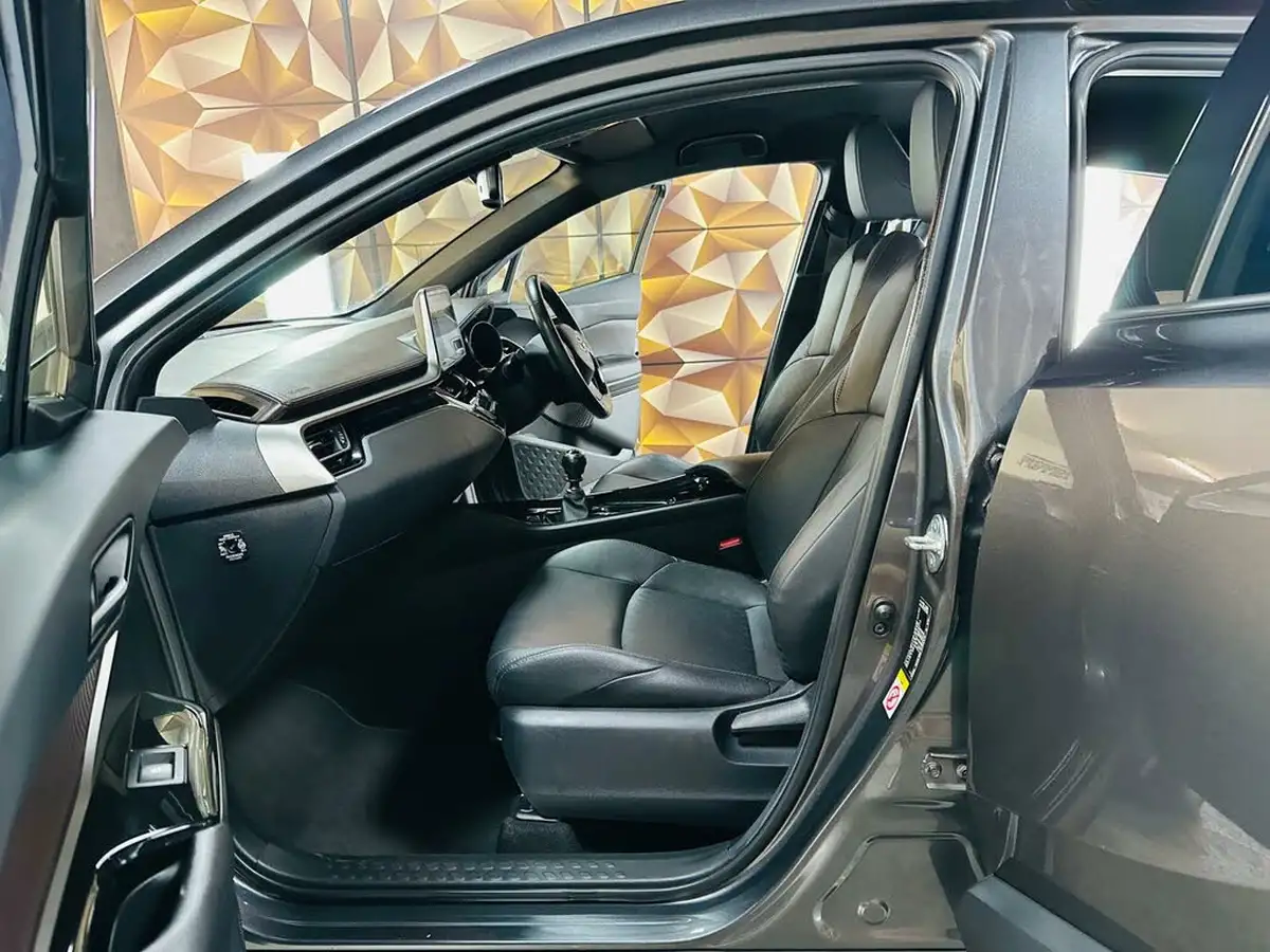 2019-toyota-c-hr-12-excel-big-52