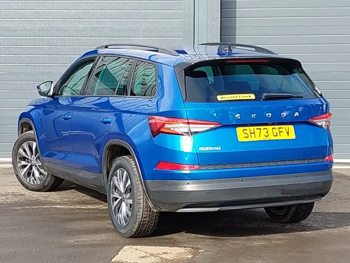 2023-skoda-kodiaq-15-tsi-se-drive-7-dsg-big-1