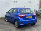 2018-toyota-yaris-15-vvt-i-icon-navi-hybrid-small-7