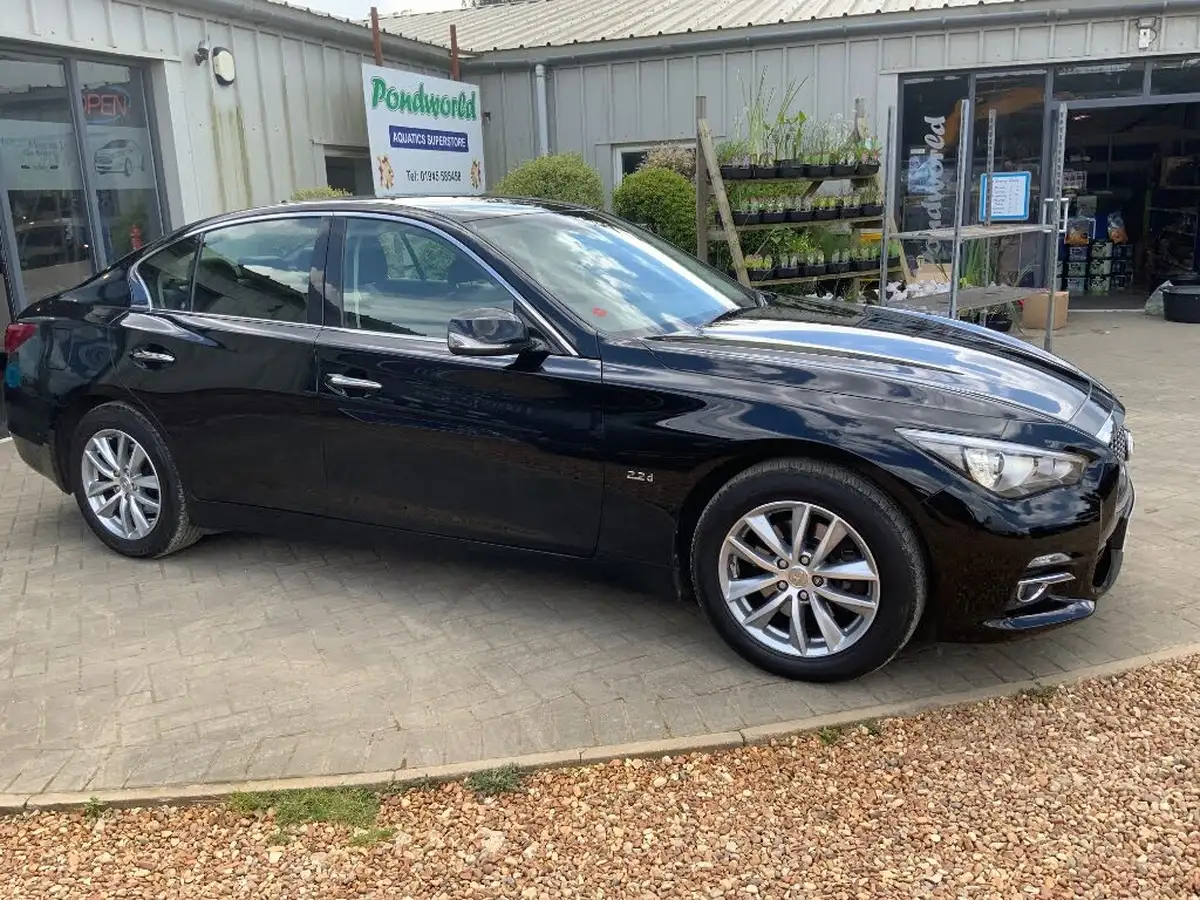 2016-infiniti-q50-22td-se-auto-big-5