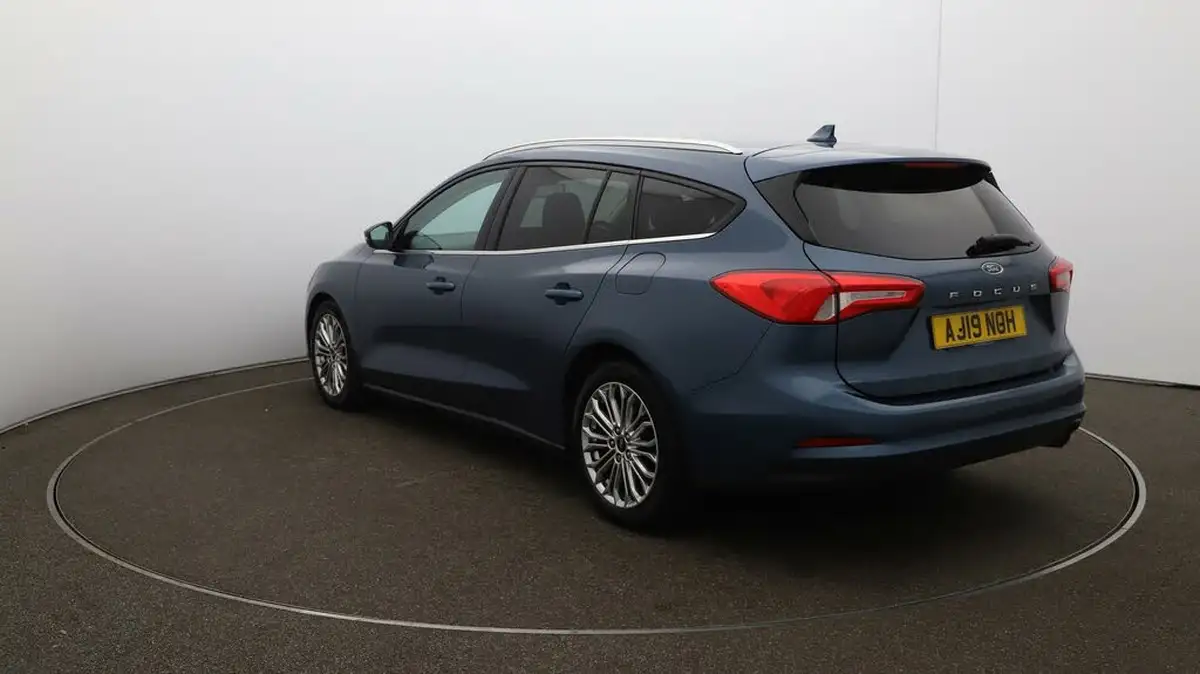 2019-ford-focus-10t-titanium-x-estate-auto-big-52
