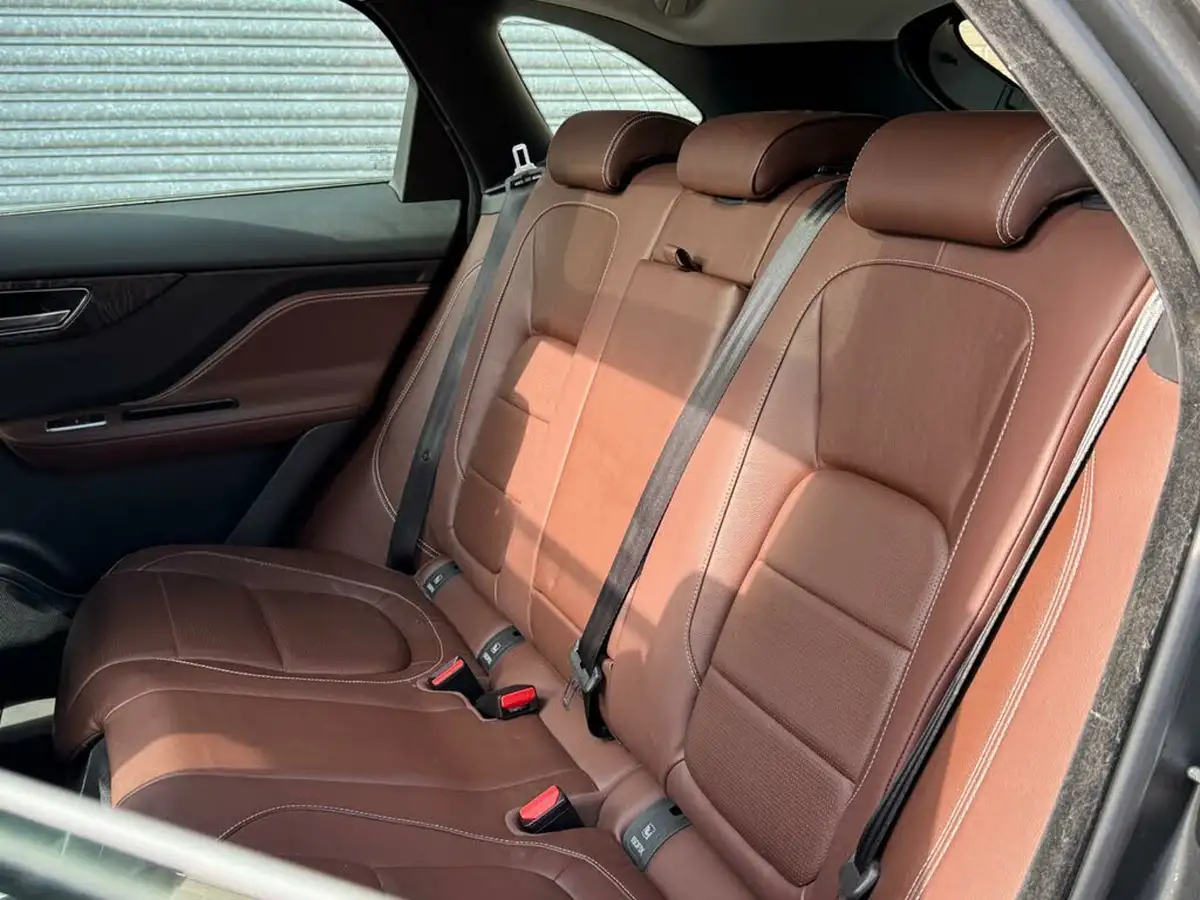 2018-jaguar-f-pace-30-v6-sc-s-big-22