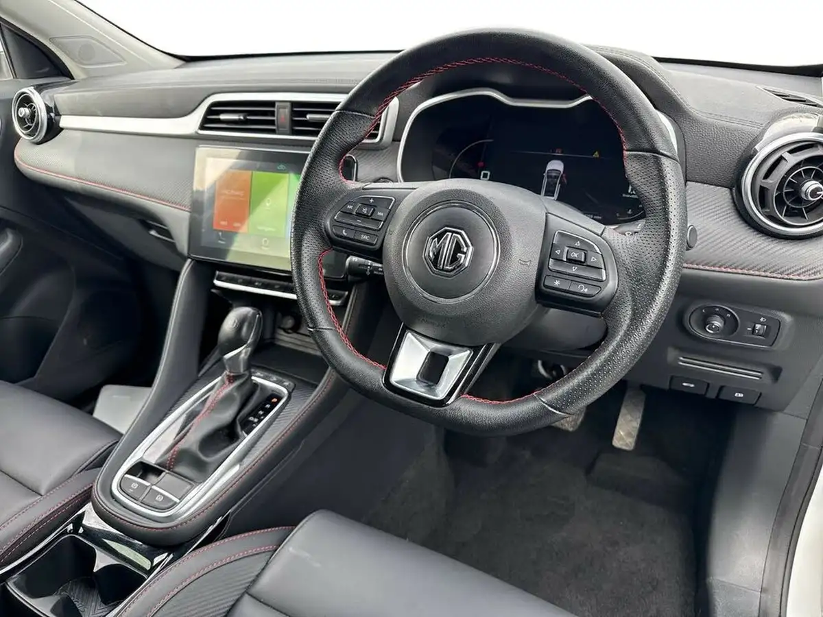 2023-mg-zs-suv-10t-gdi-exclusive-auto-big-9