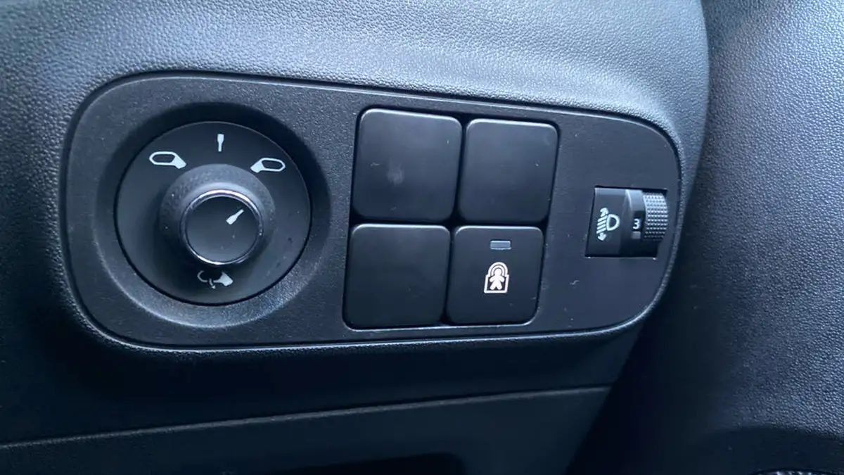 2024-citroen-c3-12-puretech-max-110ps-eat6-big-45