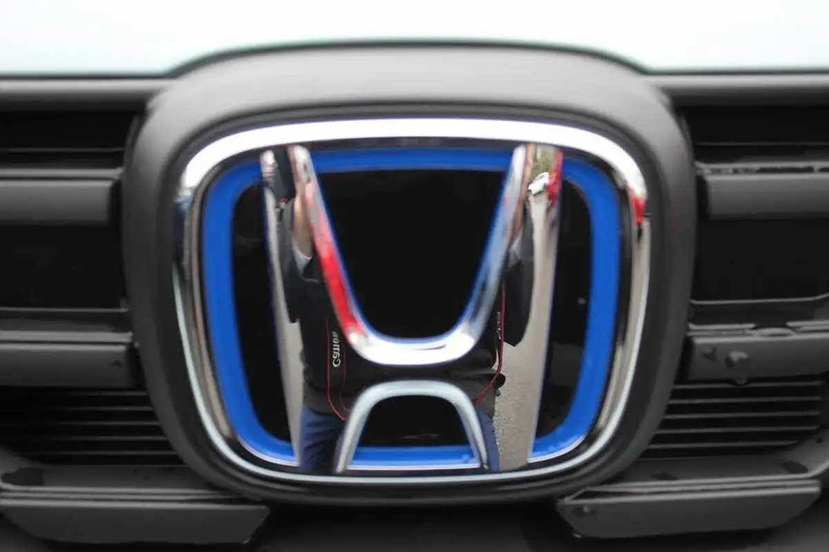 2025-honda-jazz-15-i-mmd-crosstar-advance-big-19
