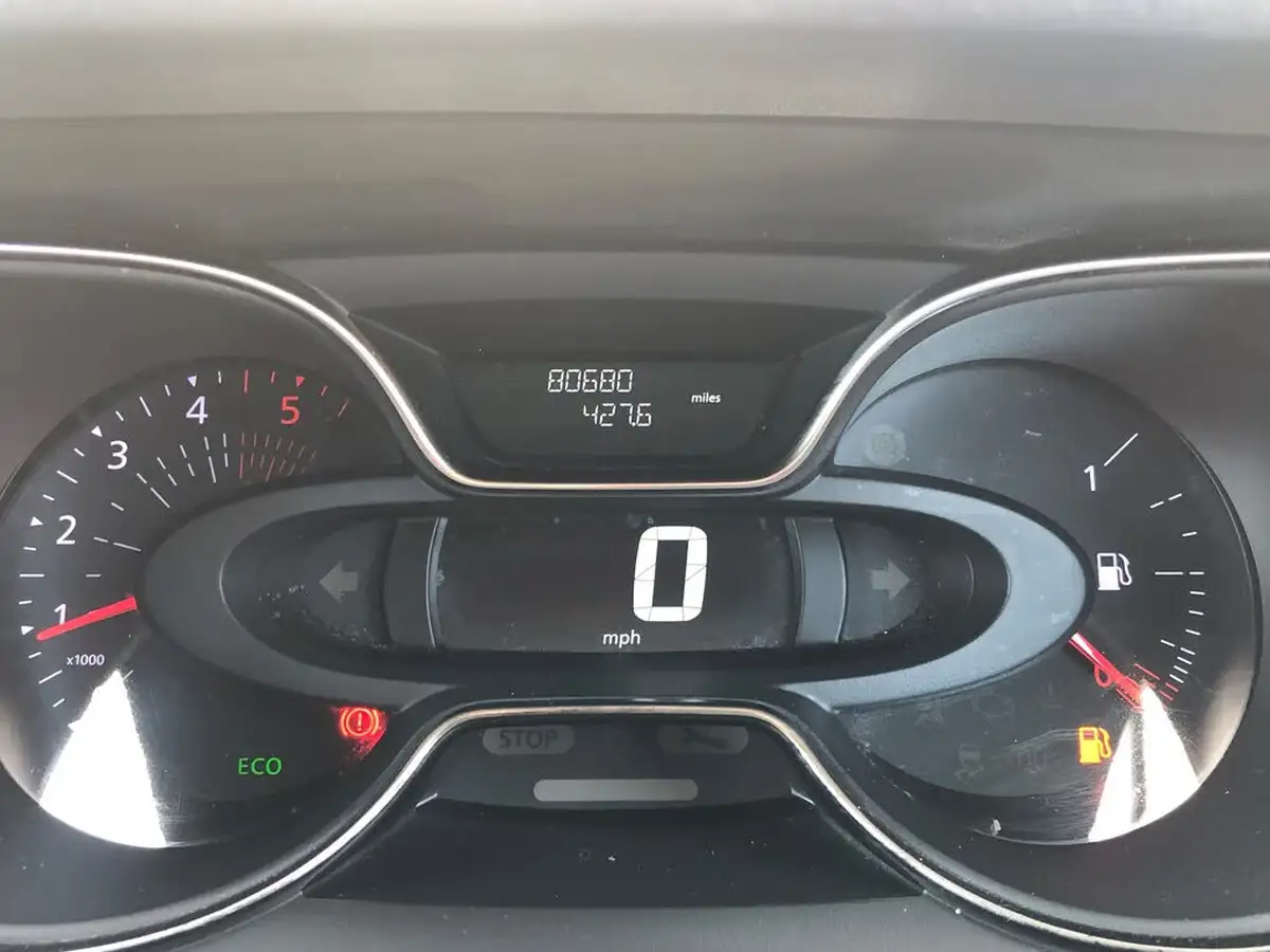 2019-renault-captur-15dci-iconic-90bhp-energy-ss-big-23