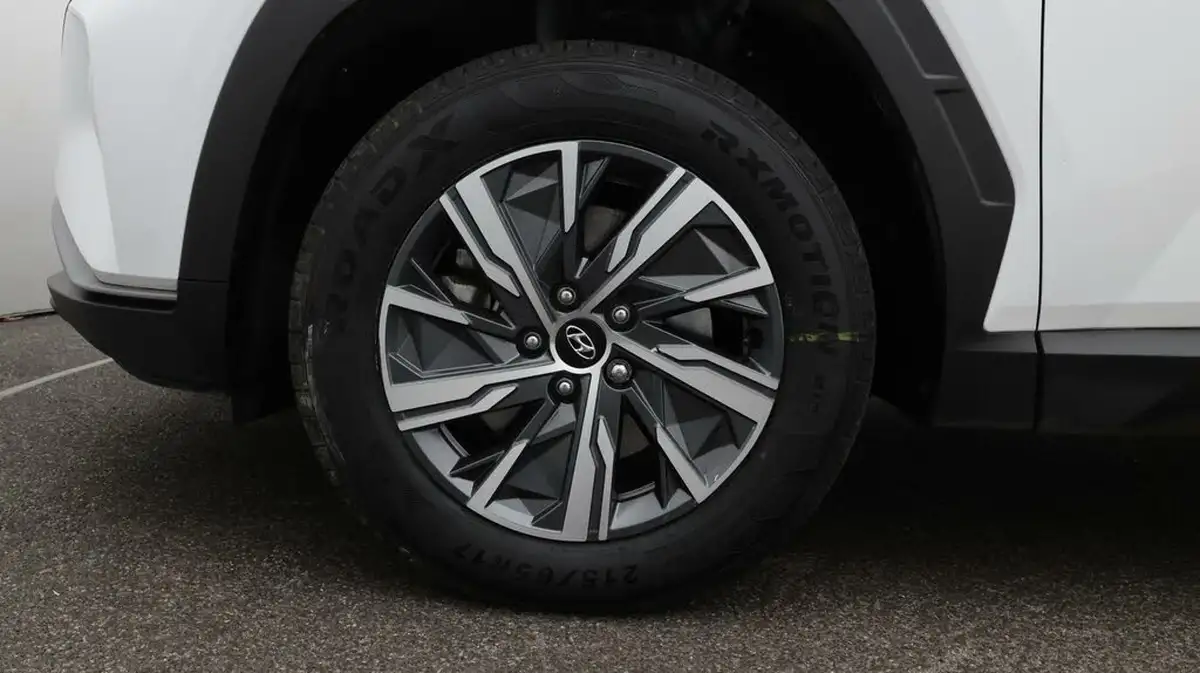 2023-hyundai-tucson-16-t-gdi-se-connect-230ps-hybrid-auto-big-18