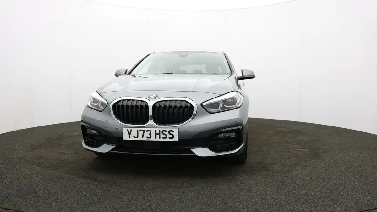 2024-bmw-1-series-15-118i-sport-dct-big-47