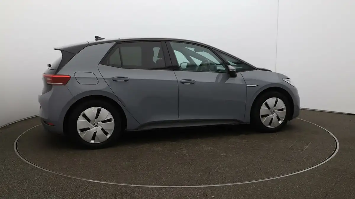 2022-volkswagen-id3-e-family-145ps-big-39