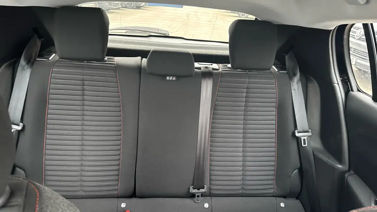 2023-peugeot-208-12-puretech-active-premium-75ps-big-24