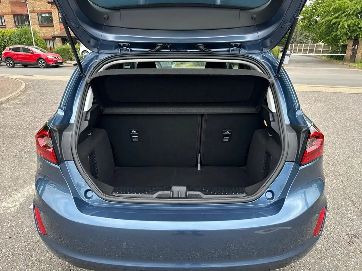 2022-ford-fiesta-10t-titanium-vignale-125ps-hybrid-mhev-powershift-big-33