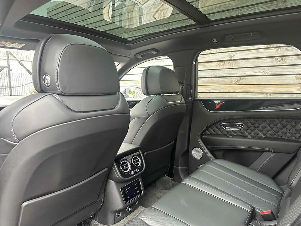 2020-bentley-bentayga-40-v8-550ps-big-23