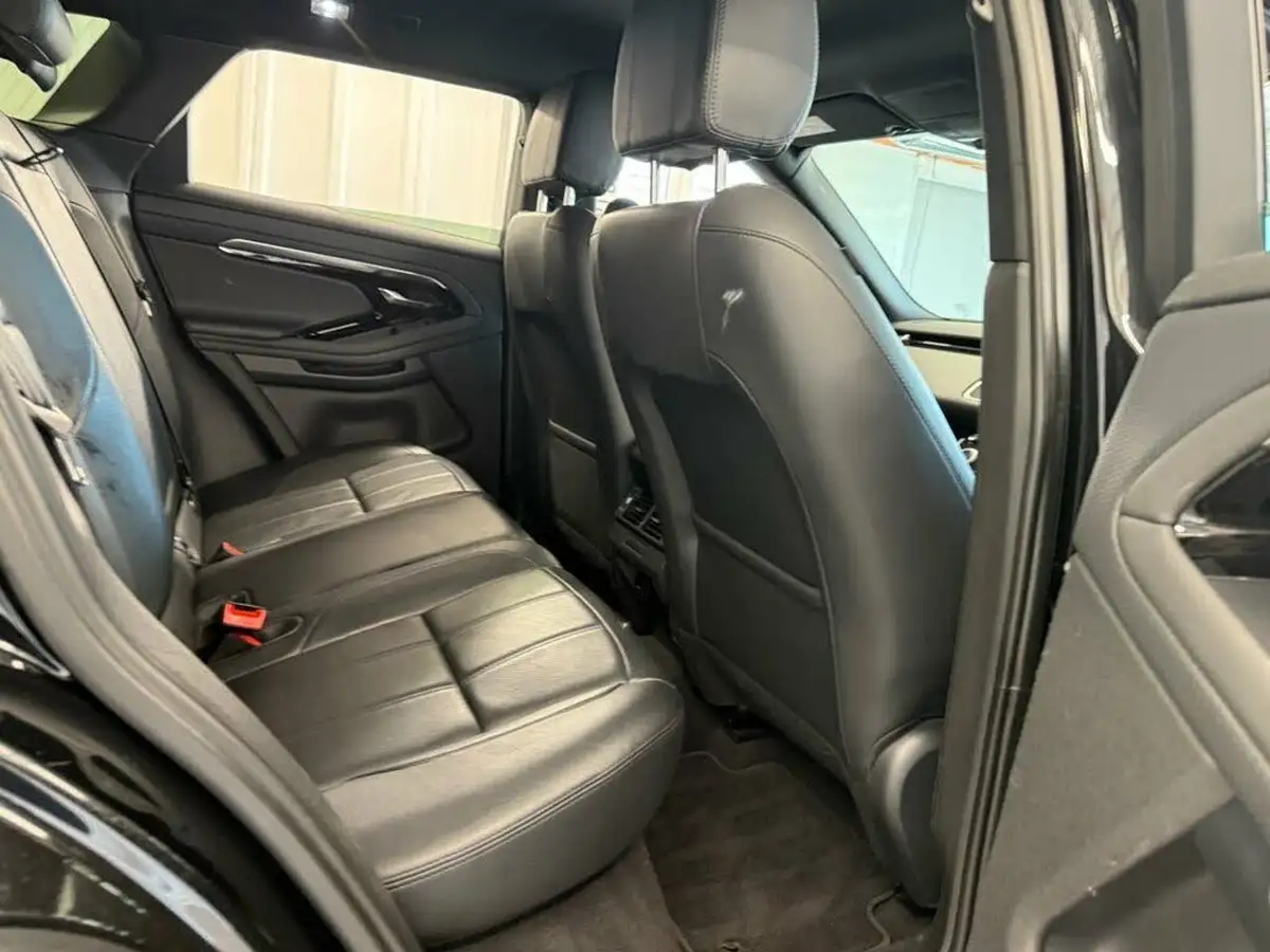 2021-land-rover-range-rover-evoque-15-p300e-r-dynamic-s-big-21