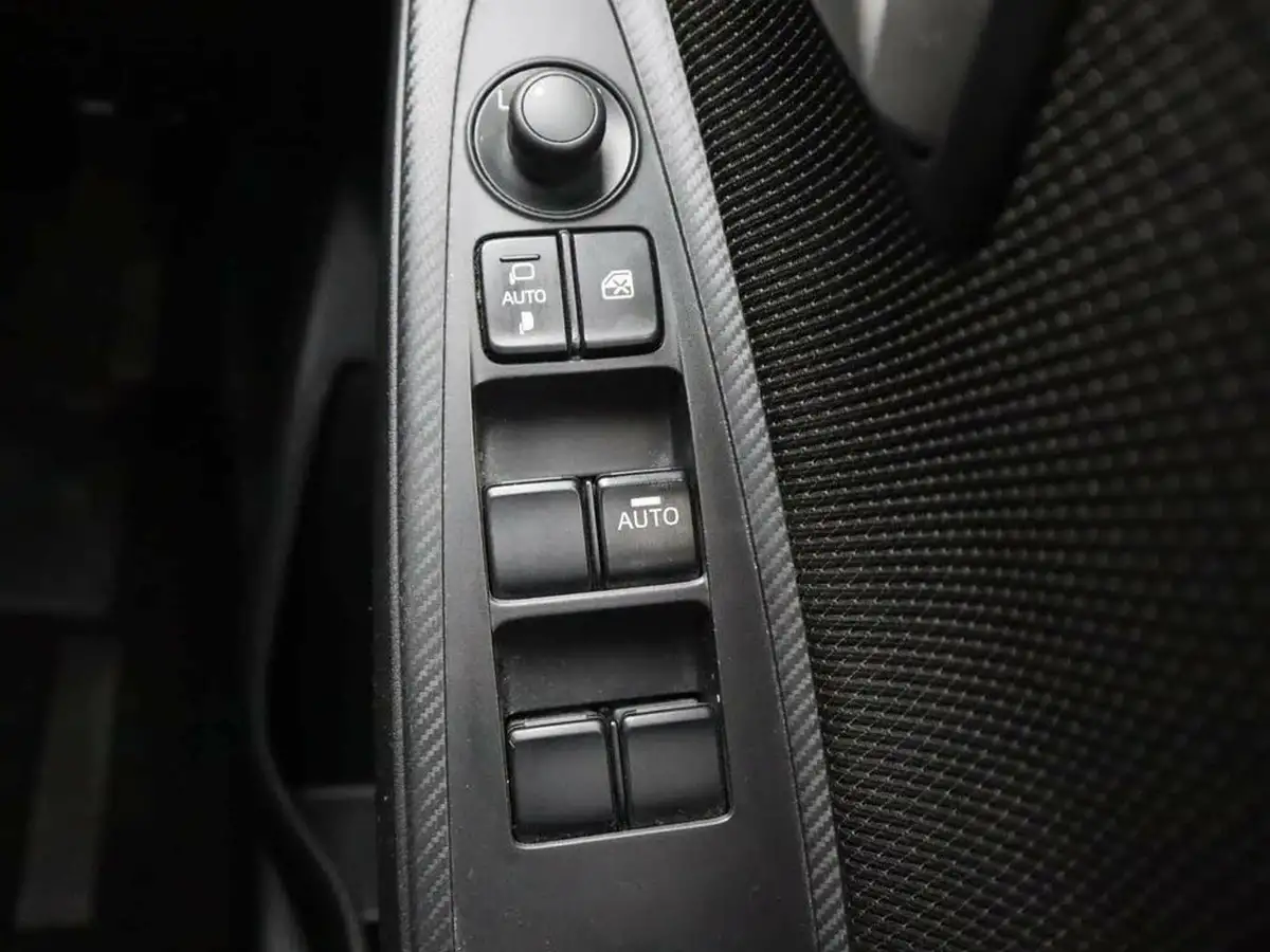 2021-mazda-mazda2-15-skyactiv-g-se-l-mhev-hybrid-big-22