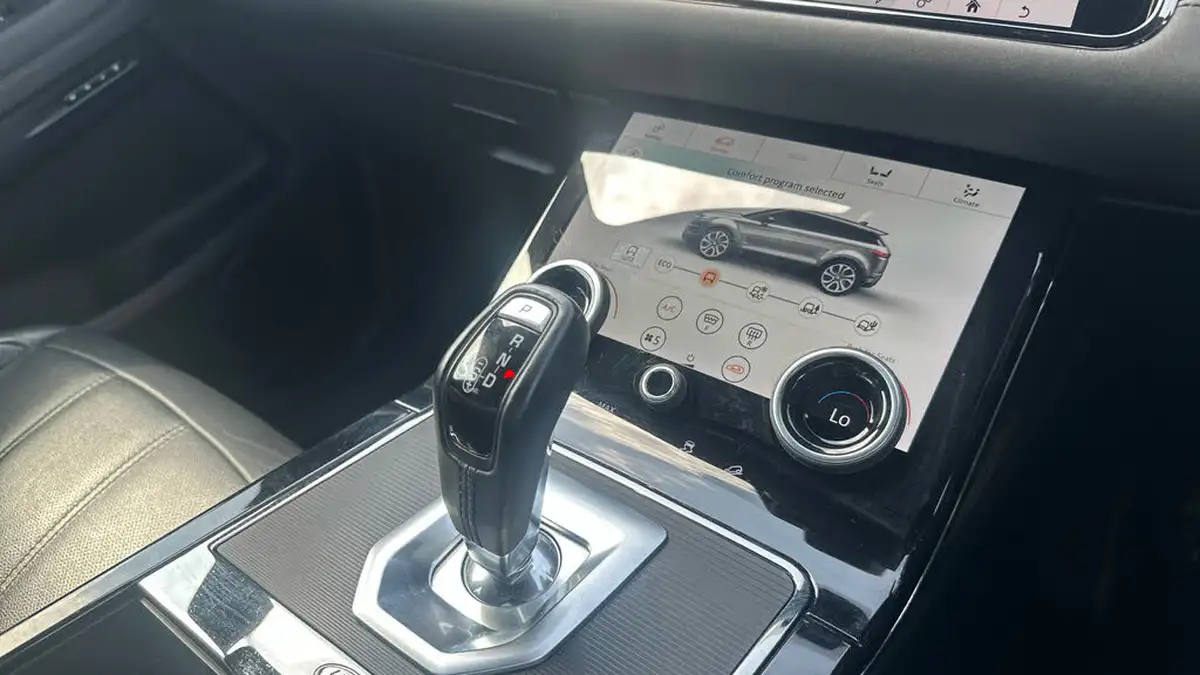 2019-land-rover-range-rover-evoque-20-d240-r-dynamic-se-big-12