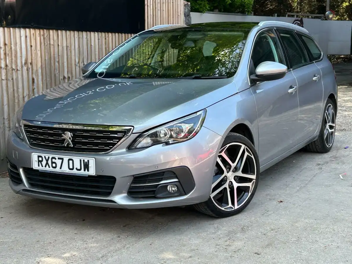 2017-peugeot-308-sw-12-puretech-allure-130bhp-big-5