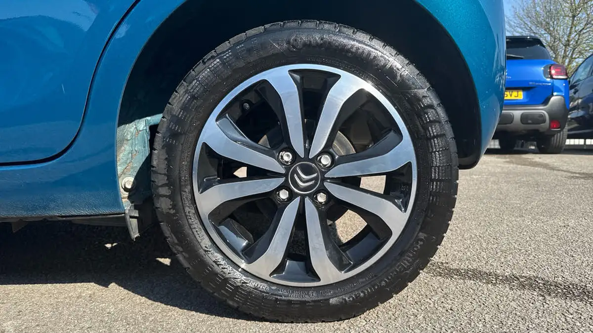 2021-citroen-c1-10-vti-shine-5d-big-14